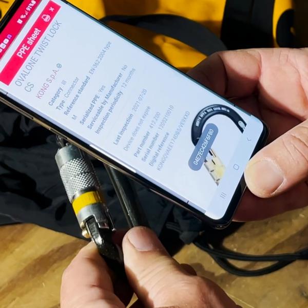 I-OVALONE ALU AUTO BLOCK Connector